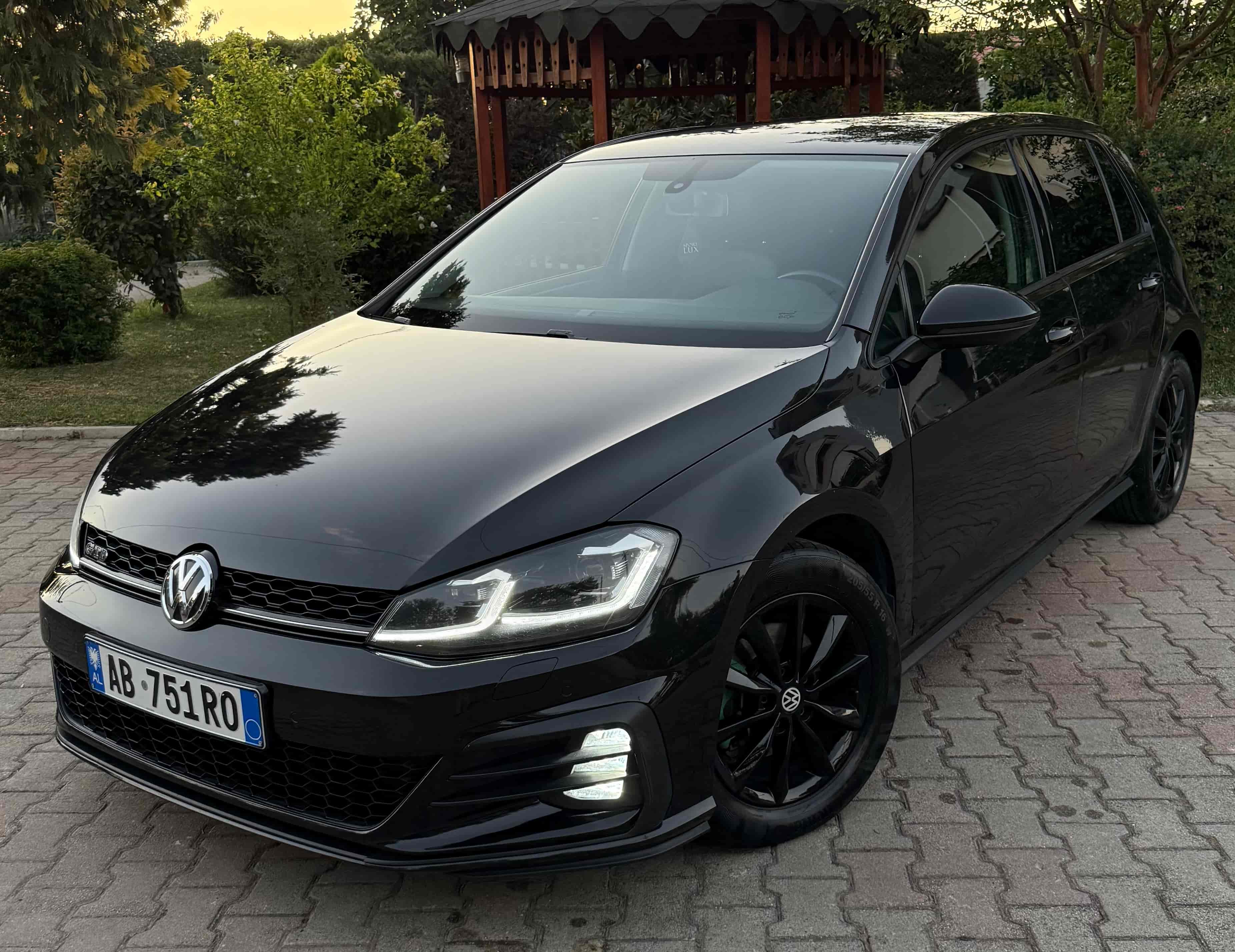 Volkswagen Golf 7 2016 — photo 2