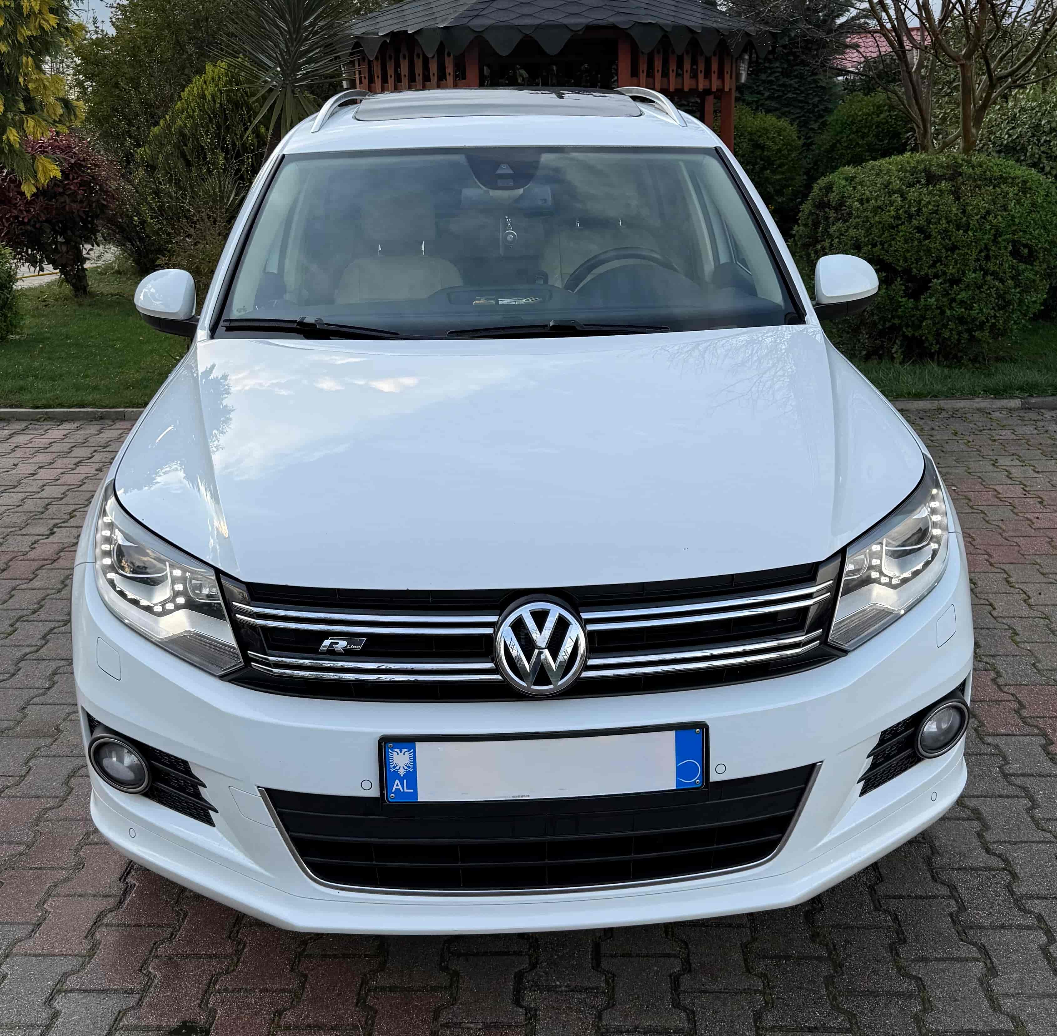 Volkswagen Tiguan silhouette