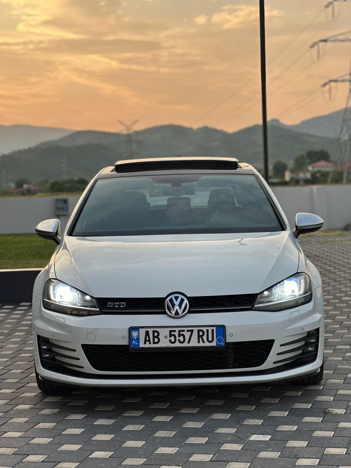 Volkswagen Golf 7 GTD 2015 available for rent in Tirana, Albania