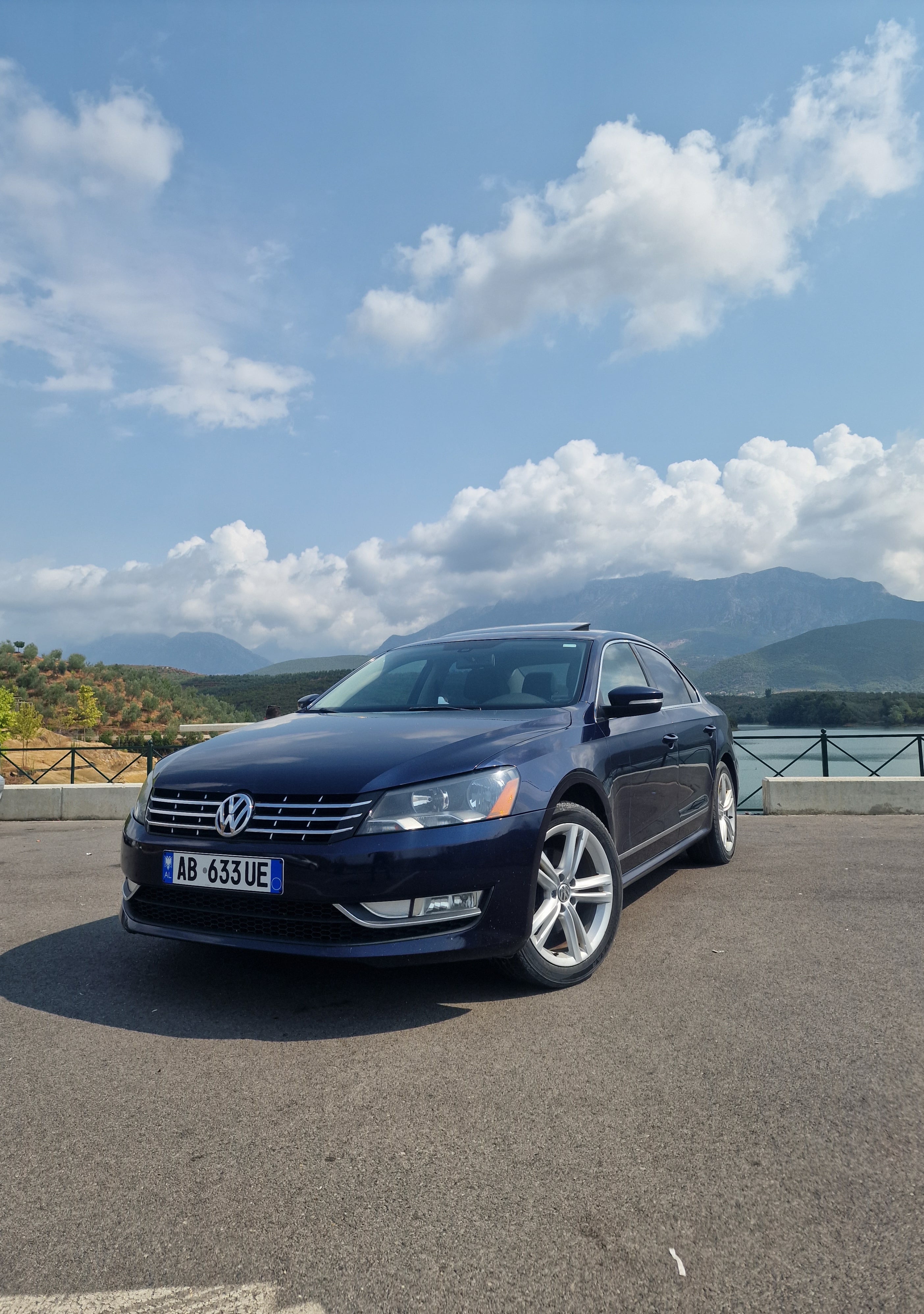 Vw Passat Sel 2014 available for rent in Kamëz Municipality, Albania